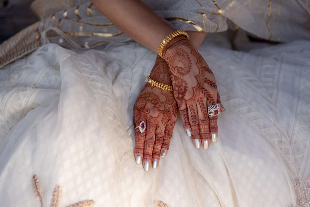 Delicate Mehndi Design